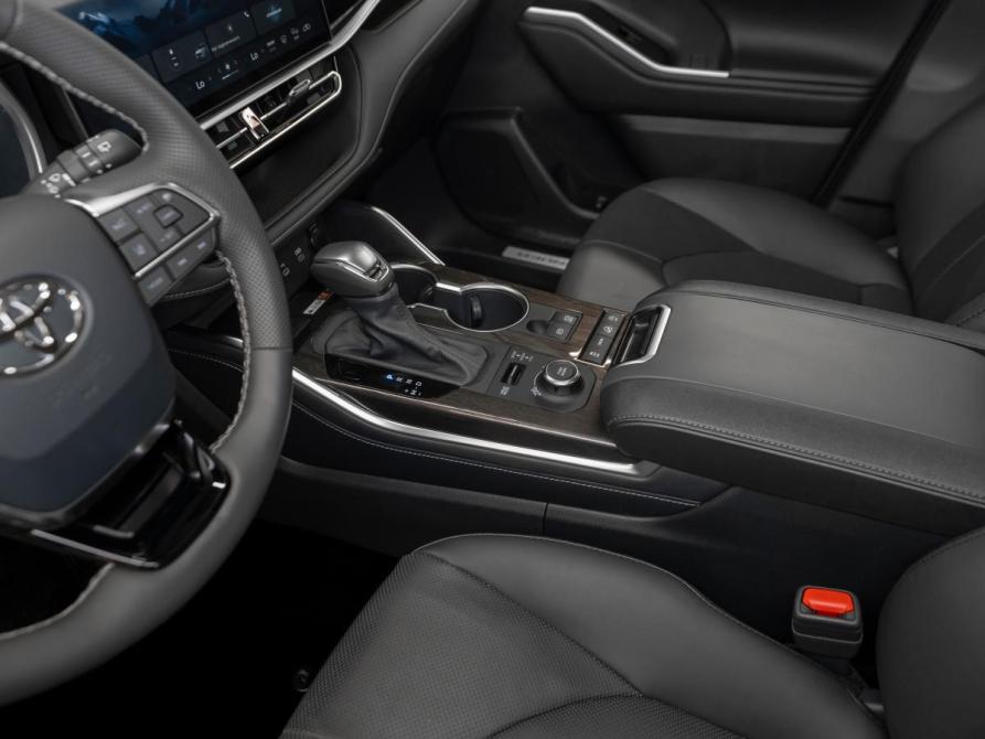 Toyota Highlander IV (XU70) Москва  - изображение 17
