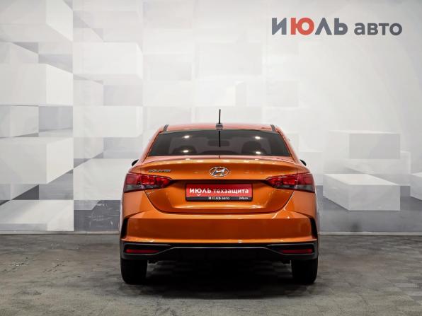Hyundai Solaris II Рестайлинг с пробегом 2022 года, цена 1 830 000 рублей, 49232 км, седан, Автокод Объявления