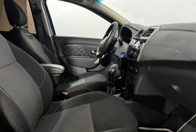 Renault Logan II Рестайлинг с пробегом 2020 года, цена 970 000 рублей, 142725 км, седан, Автокод Объявления