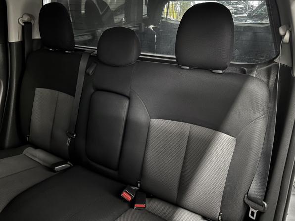 Mitsubishi L200 V с пробегом 2015 года, цена 2 125 000 рублей, 120648 км, offers.body_type.unknown, Автокод Объявления