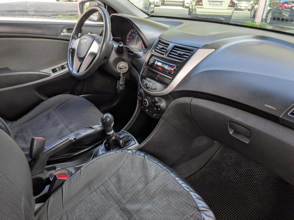 Hyundai Solaris I с пробегом 2011 года, цена 648 900 рублей, 206000 км, седан, Автокод Объявления