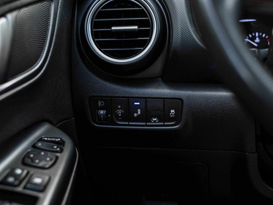 Hyundai Kona I Санкт-Петербург  - изображение 12