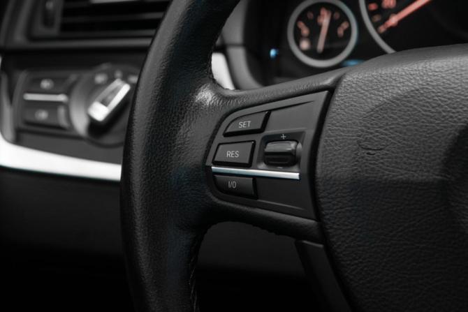 BMW 5 серии VI (F10/F11/F07) с пробегом 2011 года, цена 1 990 000 рублей, 112626 км, седан, Автокод Объявления