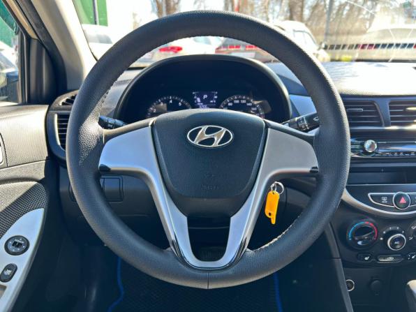 Hyundai Solaris I с пробегом 2011 года, цена 773 000 рублей, 167307 км, седан, Автокод Объявления