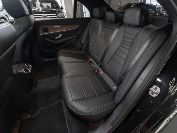 Mercedes-Benz E-Класс V (W213 S213 C238) Рестайлинг с пробегом 2021 года, цена 4 600 000 рублей, 30311 км, седан, Автокод Объявления