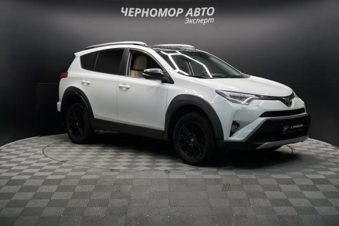 Toyota RAV4 IV (XA40) Рестайлинг с пробегом 2018 года, цена 2 547 000 рублей, 198000 км, внедорожник, Автокод Объявления