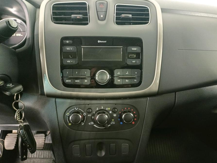 Renault Logan II Рестайлинг Архангельск  - изображение 19