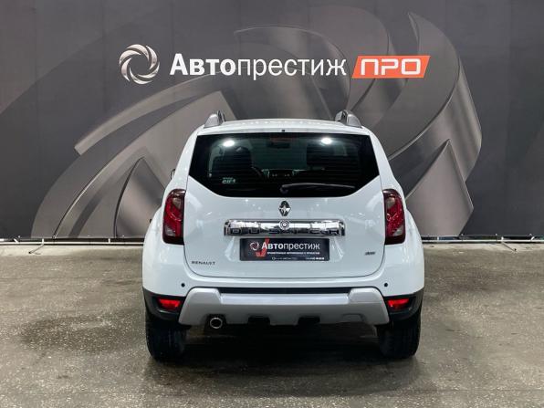Renault Duster I Рестайлинг с пробегом 2016 года, цена 1 394 000 рублей, 54047 км, внедорожник, Автокод Объявления