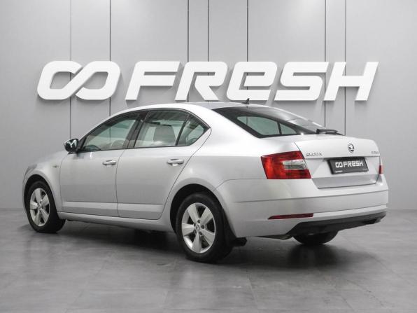 Skoda Octavia III (A7) Рестайлинг с пробегом 2019 года, цена 1 829 000 рублей, 176740 км, лифтбек, Автокод Объявления