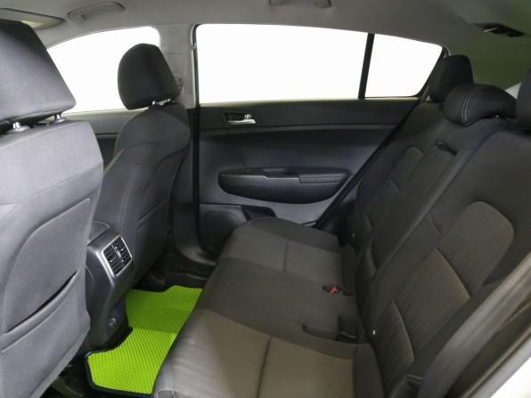 Kia Sportage IV с пробегом 2018 года, цена 2 099 000 рублей, 125000 км, внедорожник, Автокод Объявления