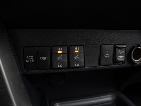 Toyota RAV4 IV (XA40) Рестайлинг с пробегом 2016 года, цена 1 919 000 рублей, 157501 км, внедорожник, Автокод Объявления
