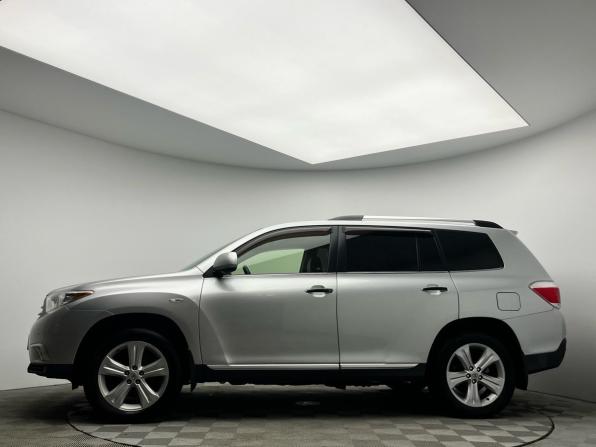 Toyota Highlander II (XU40) Рестайлинг с пробегом 2012 года, цена 2 099 000 рублей, 154469 км, внедорожник, Автокод Объявления