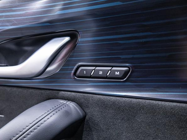 Geely Monjaro I с пробегом 2024 года, цена 3 199 585 рублей, 45785 км, внедорожник, Автокод Объявления