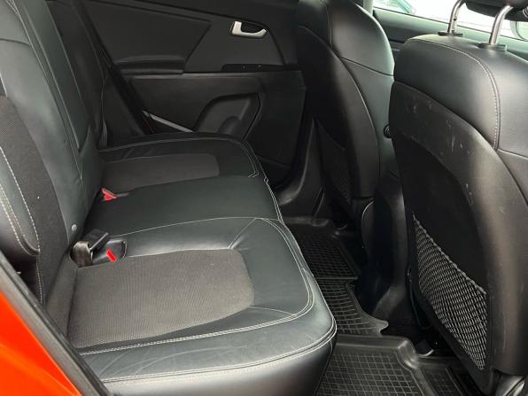 Kia Sportage III с пробегом 2012 года, цена 1 030 000 рублей, 278109 км, внедорожник, Автокод Объявления