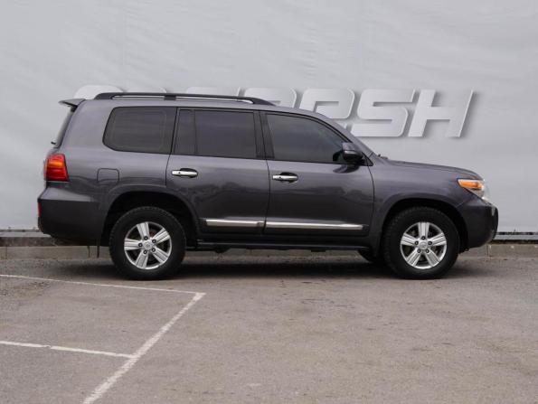 Toyota Land Cruiser 200 Series Рестайлинг 1 с пробегом 2012 года, цена 2 950 000 рублей, 290137 км, внедорожник, Автокод Объявления
