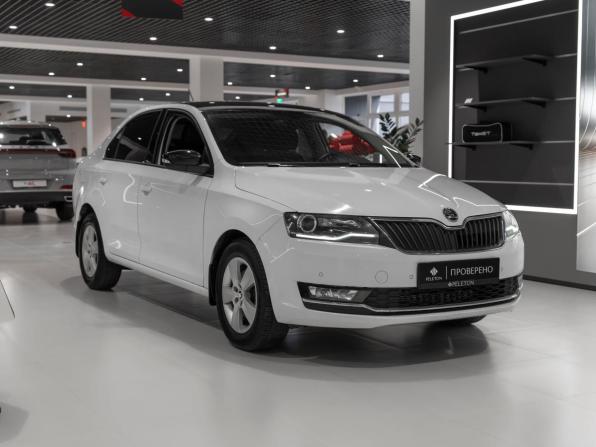 Skoda Rapid I Рестайлинг с пробегом 2018 года, цена 1 575 000 рублей, 71916 км, лифтбек, Автокод Объявления