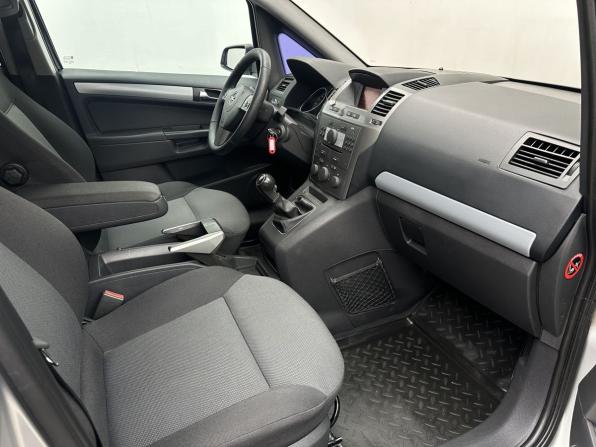 Opel Zafira B с пробегом 2007 года, цена 570 000 рублей, 128436 км, компактвэн, Автокод Объявления