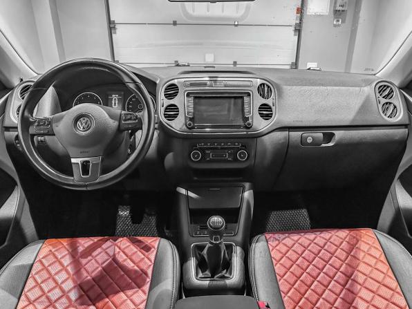 Volkswagen Tiguan I Рестайлинг с пробегом 2011 года, цена 998 990 рублей, 230972 км, внедорожник, Автокод Объявления