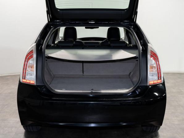 Toyota Prius III Рестайлинг (XW30) с пробегом 2012 года, цена 1 130 000 рублей, 258056 км, лифтбек, Автокод Объявления