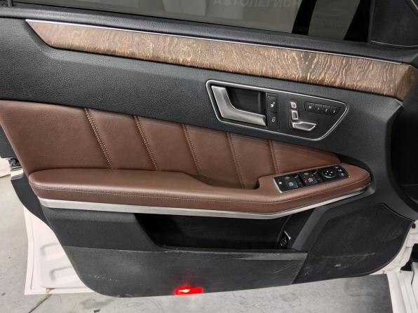 Mercedes-Benz E-Класс IV (W212 S212 C207) Рестайлинг с пробегом 2013 года, цена 2 850 000 рублей, 237800 км, седан, Автокод Объявления