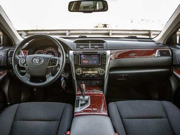 Toyota Camry VII (XV50) с пробегом 2012 года, цена 1 828 000 рублей, 79502 км, седан, Автокод Объявления