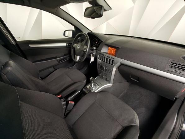 Opel Astra H Рестайлинг с пробегом 2011 года, цена 460 000 рублей, 180355 км, седан, Автокод Объявления