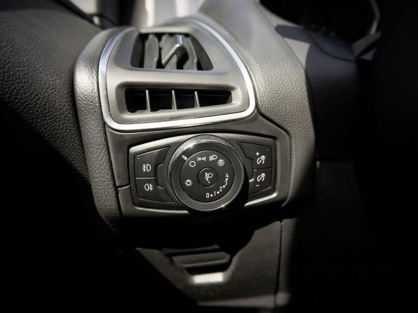 Ford Focus III с пробегом 2013 года, цена 800 000 рублей, 159727 км, хэтчбек, Автокод Объявления