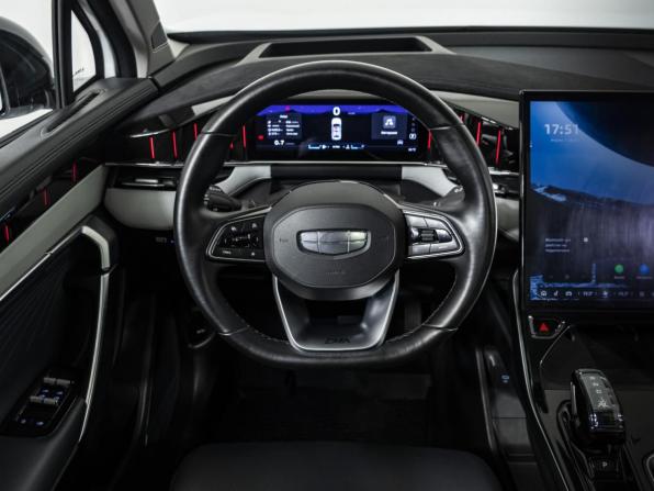 Geely Atlas II с пробегом 2023 года, цена 2 858 000 рублей, 46000 км, внедорожник, Автокод Объявления