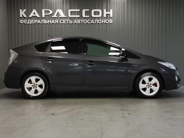 Toyota Prius III Рестайлинг (XW30) с пробегом 2011 года, цена 1 015 000 рублей, 187373 км, лифтбек, Автокод Объявления