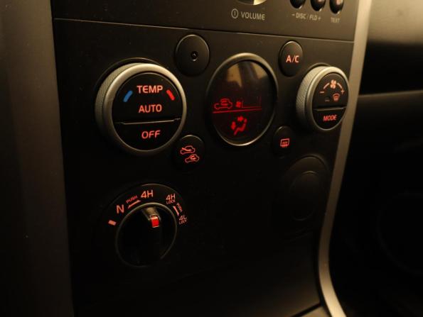 Suzuki Grand Vitara II Рестайлинг с пробегом 2010 года, цена 740 000 рублей, 229421 км, внедорожник, Автокод Объявления