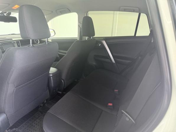 Toyota RAV4 IV (XA40) Рестайлинг с пробегом 2016 года, цена 2 499 000 рублей, 79800 км, внедорожник, Автокод Объявления