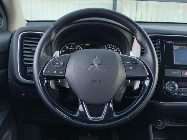 Mitsubishi Outlander III Рестайлинг 2 с пробегом 2015 года, цена 1 843 000 рублей, 130341 км, внедорожник, Автокод Объявления