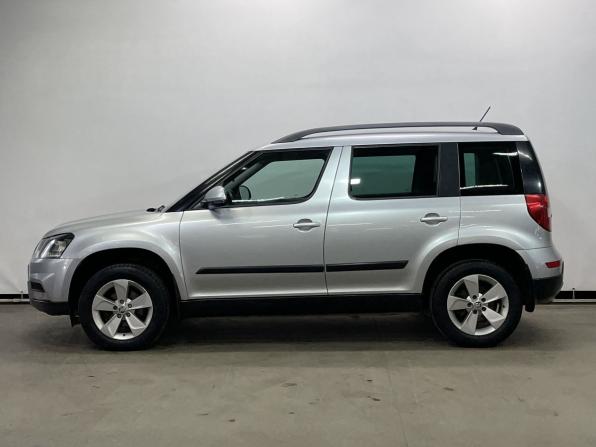 Skoda Yeti I Рестайлинг с пробегом 2014 года, цена 1 099 000 рублей, 200073 км, внедорожник, Автокод Объявления