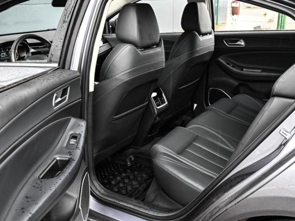Omoda S5 с пробегом 2024 года, цена 1 529 000 рублей, 14999 км, седан, Автокод Объявления