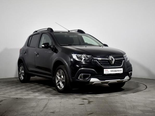Renault Sandero II Рестайлинг с пробегом 2021 года, цена 1 480 000 рублей, 3393 км, хэтчбек, Автокод Объявления