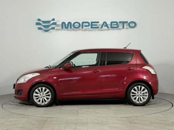 Suzuki Swift IV с пробегом 2012 года, цена 850 000 рублей, 112000 км, хэтчбек, Автокод Объявления