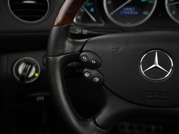 Mercedes-Benz SL-Класс V (R230) с пробегом 2004 года, цена 1 997 077 рублей, 119425 км, родстер, Автокод Объявления