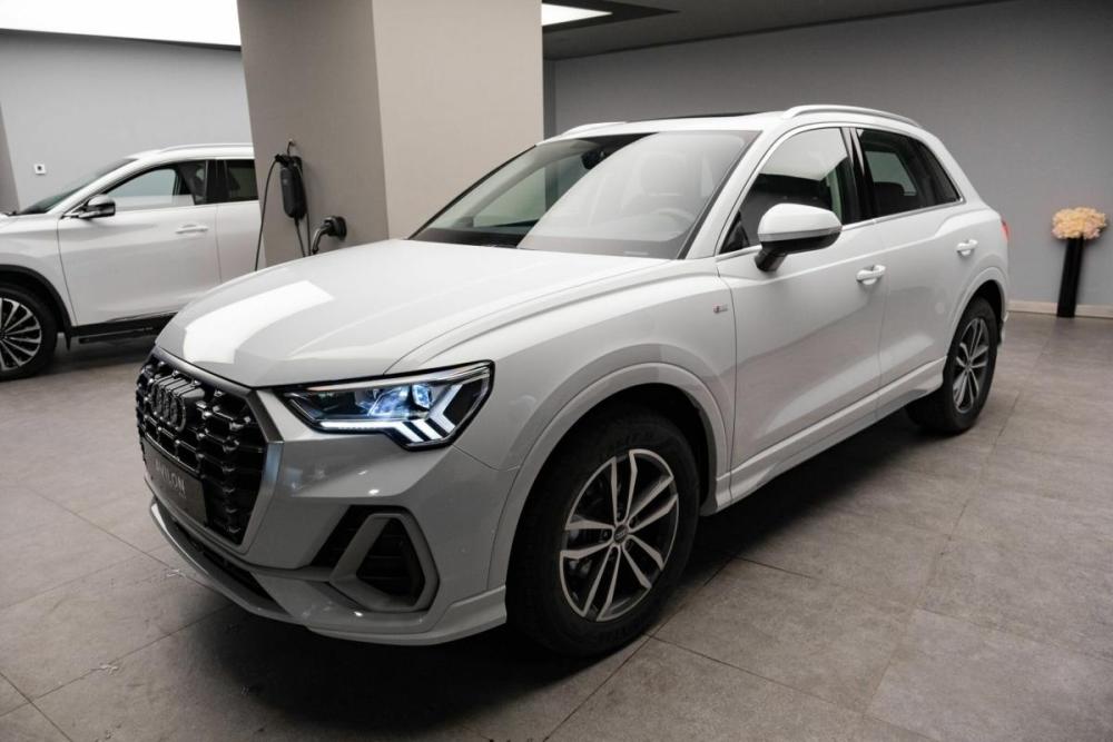 Audi Q3 II (F3) Москва  - изображение 1