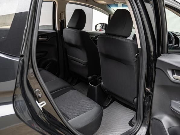 Honda Fit III Рестайлинг с пробегом 2019 года, цена 1 250 000 рублей, 119471 км, хэтчбек, Автокод Объявления