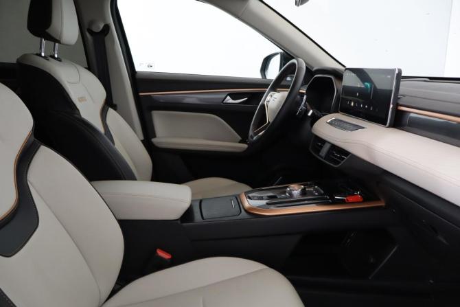 Haval Jolion I с пробегом 2023 года, цена 1 859 000 рублей, 56000 км, внедорожник, Автокод Объявления