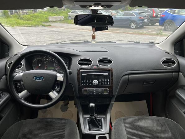 Ford Focus II с пробегом 2007 года, цена 380 000 рублей, 316073 км, седан, Автокод Объявления