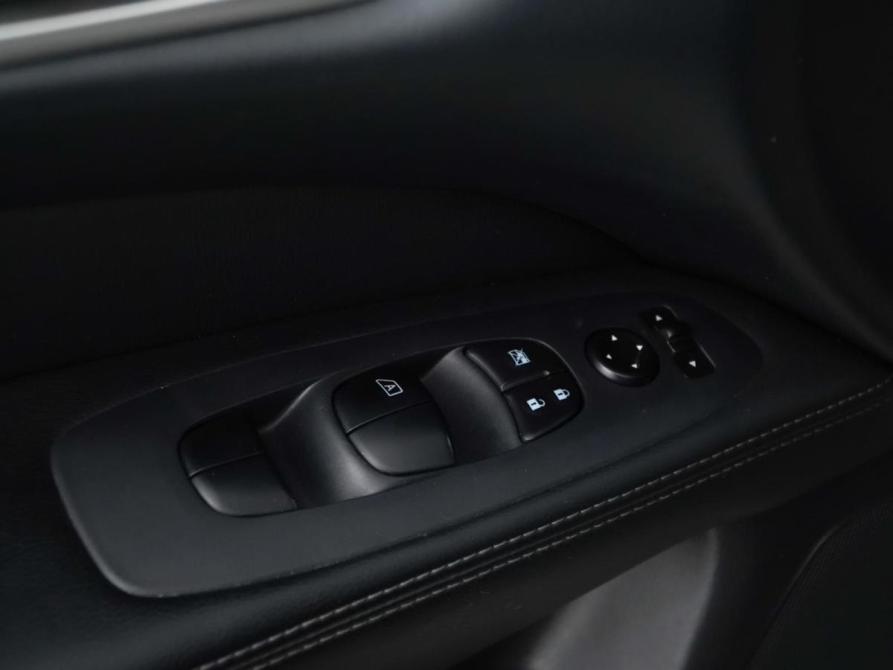 Nissan Pathfinder IV Москва  - изображение 14