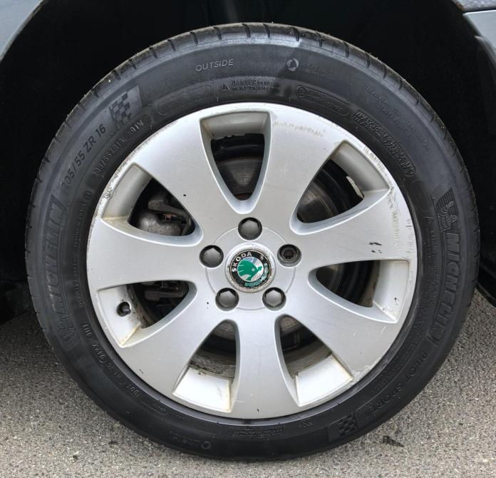 Skoda Superb II Санкт-Петербург  - изображение 7