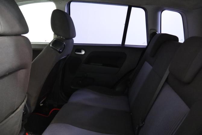 Ford Fusion I Рестайлинг с пробегом 2007 года, цена 199 000 рублей, 311000 км, хэтчбек, Автокод Объявления