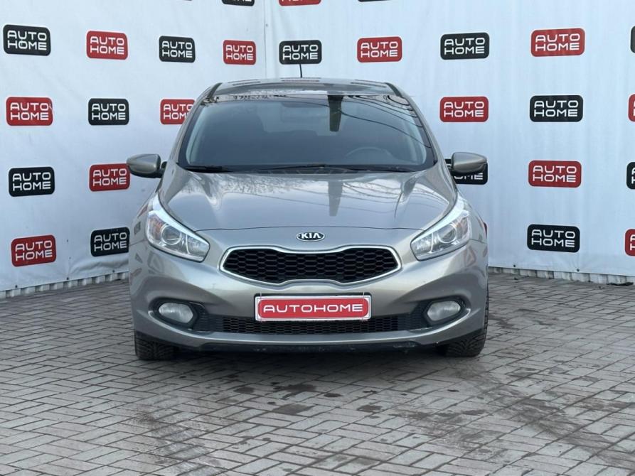Kia Ceed II Санкт-Петербург  - изображение 2