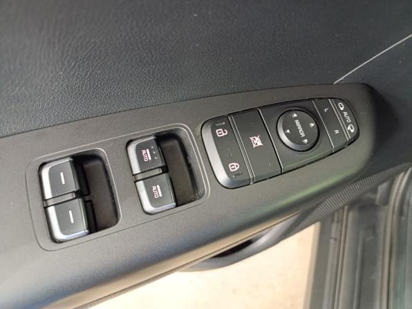 Kia Sportage IV Рестайлинг с пробегом 2019 года, цена 2 150 000 рублей, 108452 км, внедорожник, Автокод Объявления