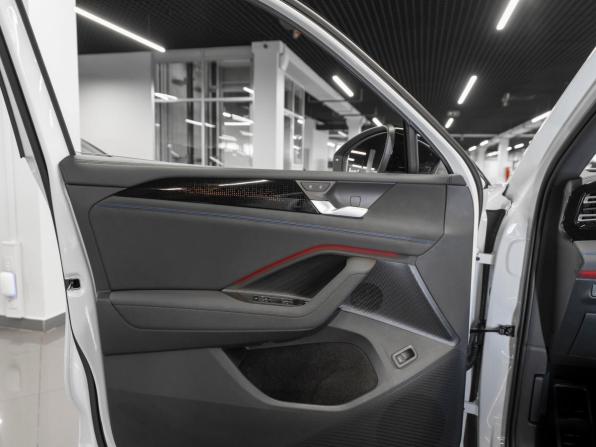 Volkswagen Tiguan III (China Market) с пробегом 2026 года, цена 5 000 000 рублей, 30 км, внедорожник, Автокод Объявления