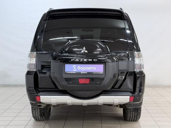 Mitsubishi Pajero IV Рестайлинг 2 с пробегом 2014 года, цена 2 099 000 рублей, 238439 км, внедорожник, Автокод Объявления