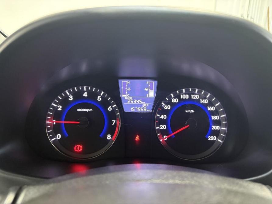 Hyundai Solaris I Рестайлинг Курск  - изображение 10