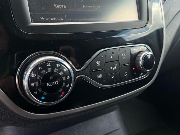 Renault Kaptur I с пробегом 2016 года, цена 1 120 000 рублей, 191353 км, внедорожник, Автокод Объявления